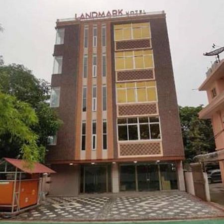 Landmark Hotel Yangon Ngoại thất bức ảnh