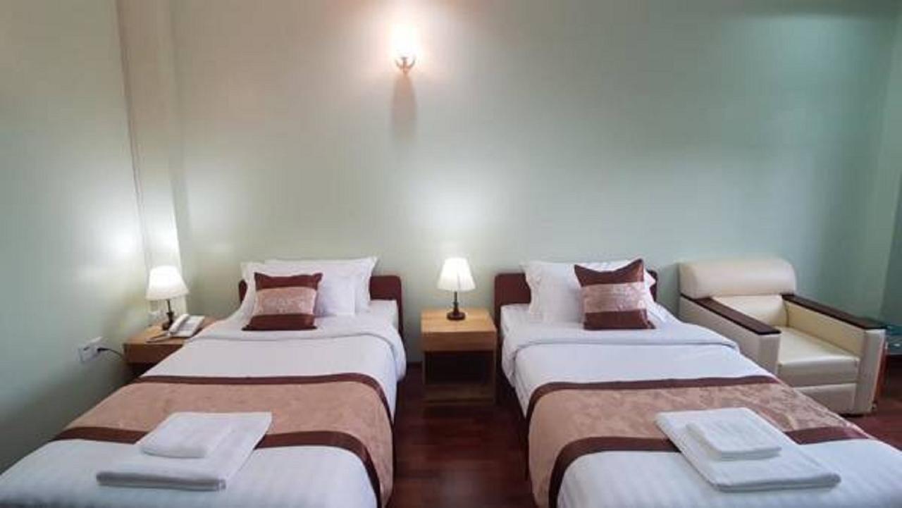 Landmark Hotel Yangon Ngoại thất bức ảnh
