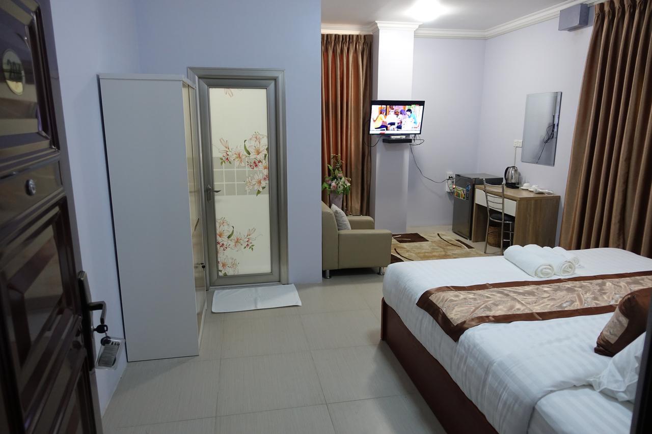 Landmark Hotel Yangon Ngoại thất bức ảnh