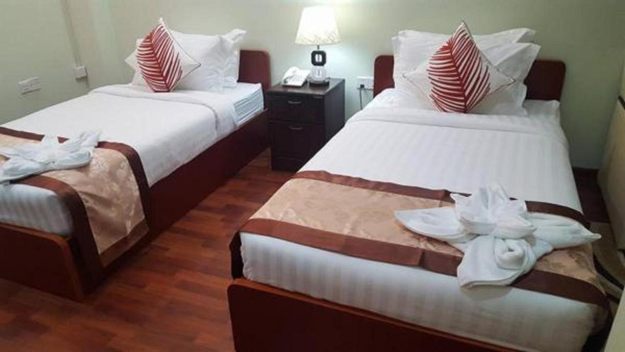 Landmark Hotel Yangon Ngoại thất bức ảnh